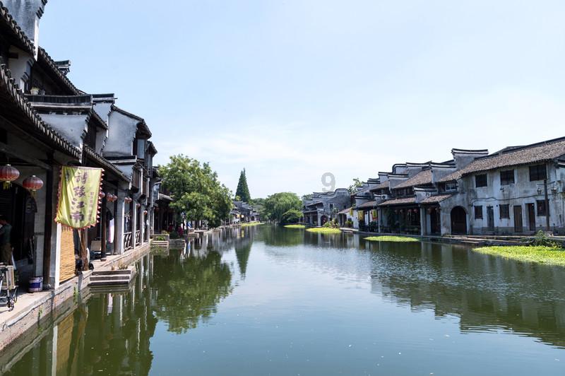 药明系个股集体闪崩 中欧基金浮亏超5亿 前海开源基金浮亏超4亿